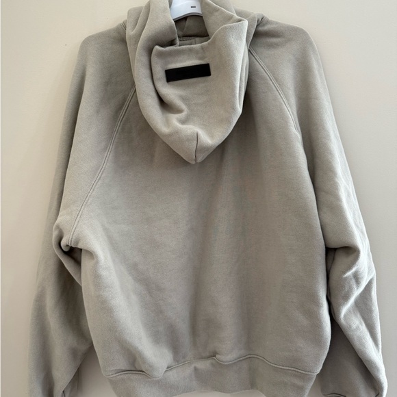 Essentials hoodie - Picture 3 of 5